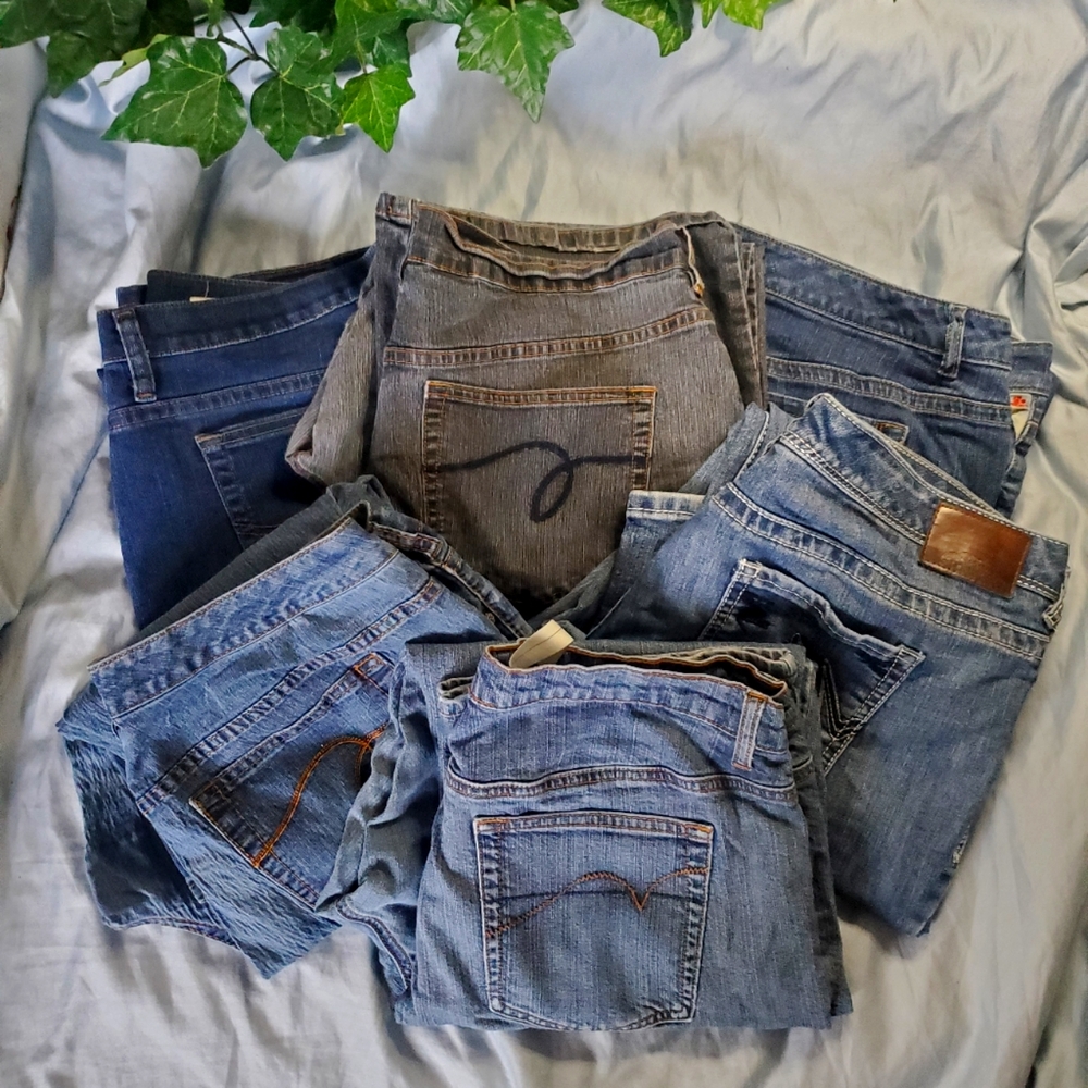 6 pairs of jeans